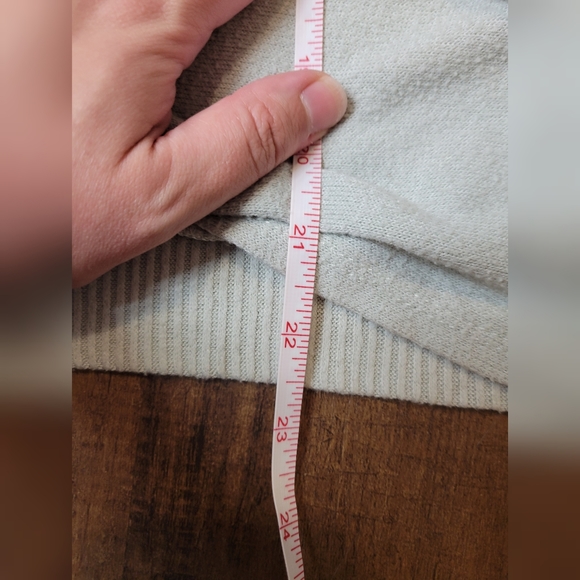 Knot front sweater - Picture 6 of 8